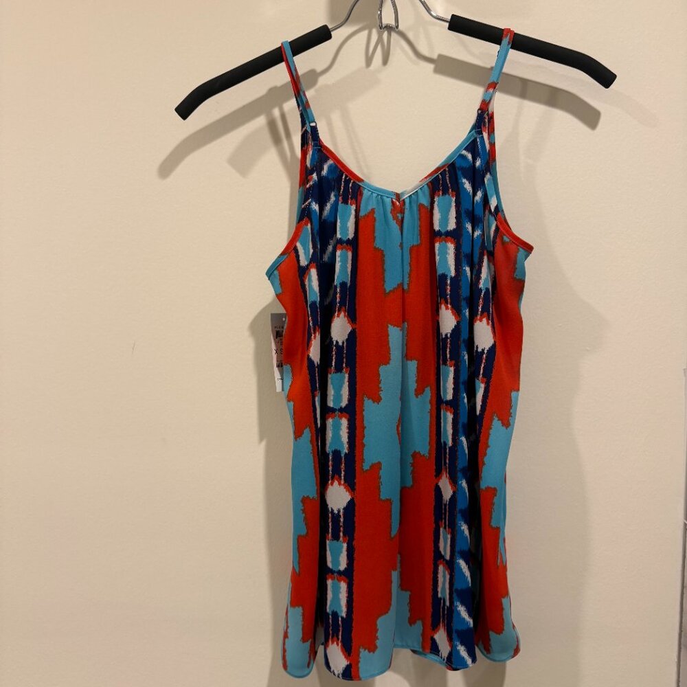Spring/Summer Tank Bright Pattern Multi-Colored Print - Picture 10 of 11